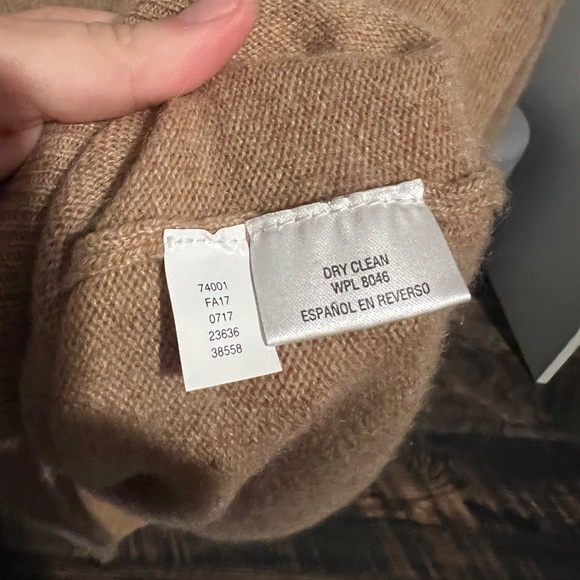 100% Cashmere sweater - Picture 6 of 7